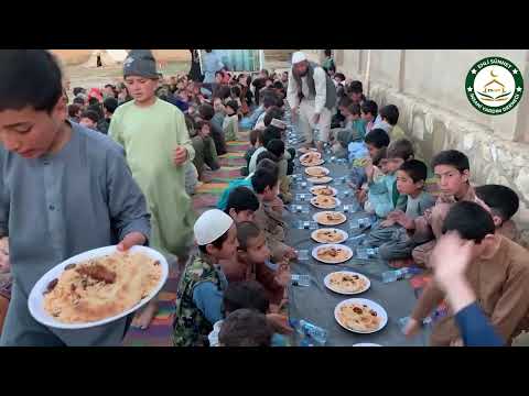 Afganistan 102 No Lu İftar Yemeği