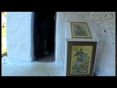 Didyma Chiese Rupestri Grecia con Giuliano e Antonella