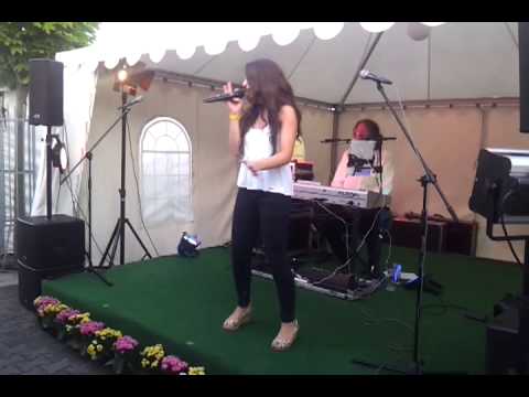 Mercy- Duffy Cover by Alba Kras