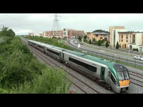 Adamstown HD-Irish Rail 22000 class ICR no.22038 passes on service to Portlaoise