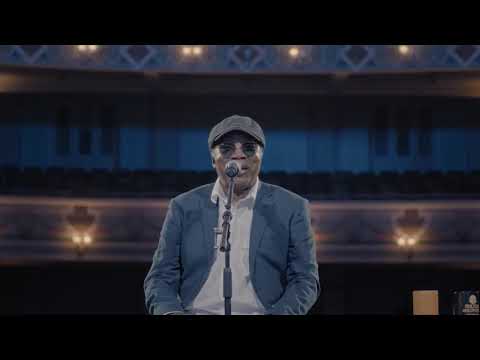 Milton Nascimento e Orquestra Ouro Preto - Canoa, Canoa (Clube da Esquina)