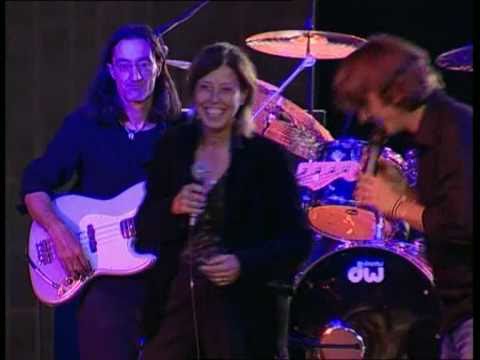 Nicolò Cavalchini e Lu Colombo cantano Maracaibo