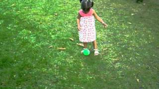 Jugando al futbol I