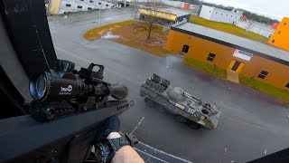[問卦] 為什麼國外生存遊戲有裝甲車可以開？