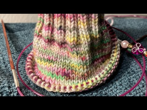 Einfache Art Socken zu stricken- Socken mit Rundstricknadel stricken