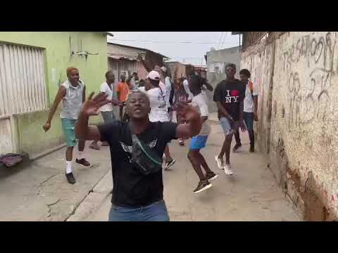 Os moikanos Teaser se beber não conduza