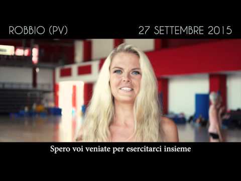 Microfono magico di un konopushka della parola Creme di decolorazione di mano
