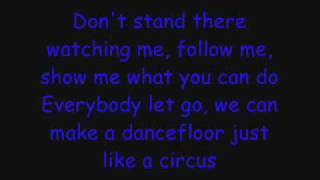 Circus-Britney Spears (lyrics+HQ)