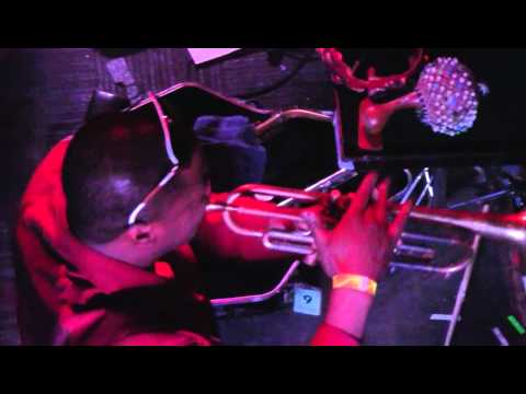 Karl Denson's Tiny Universe - Elephants (w/ 8 horns, Nikki Glaspie & Steve Molitz) 5/6/11 Tipitina's