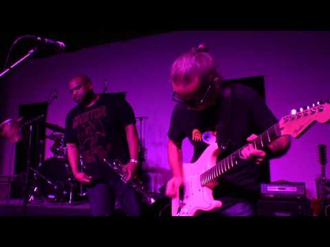 TR3 with Rashawn Ross at Roxys in West Palm Beach 7-17-14