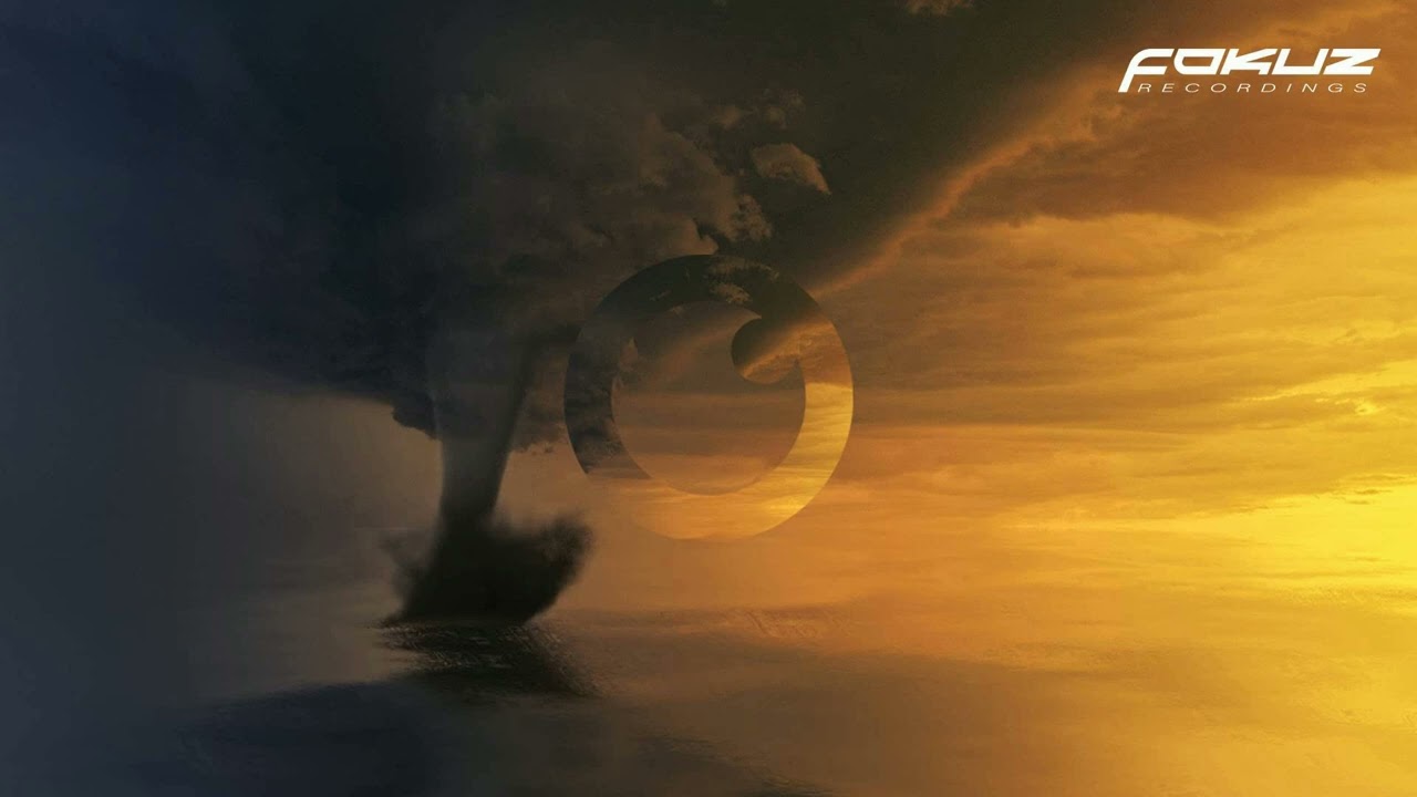 Leniz - Whirlwind (Voyager Vinyl Remix)