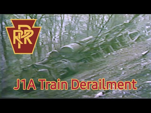 PRR Locomotive #6423 Derailment near Horseshoe Curve 1943