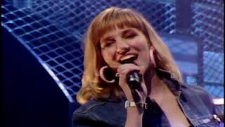 Out of the Blue - Debbie Gibson (1987) HD