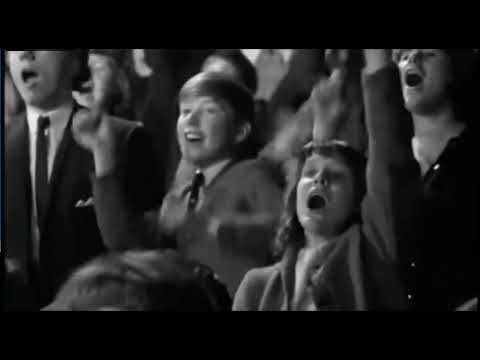 Phil Collins in 1964 in the movie A Hard Day's Night, by The Beatles.