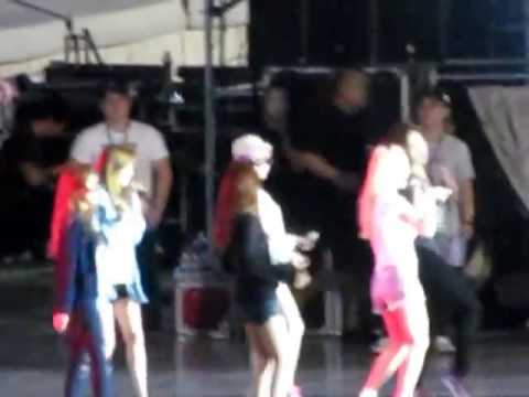121122 Rehearsal SMTOWNSG SNSD Run Devil Run pt 1