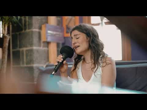 SASA SERAP - GULFİROŞ ( Akustik Canlı Performans )