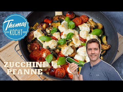 Schnelle Zucchinipfanne mit Schafskäse - 5 Minuten Gericht