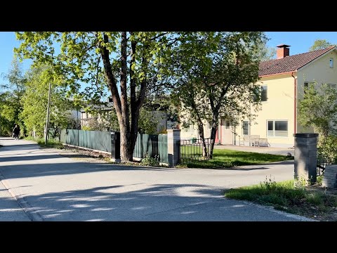 Stockholm Walks: Residential streets in suburb Segeltorp