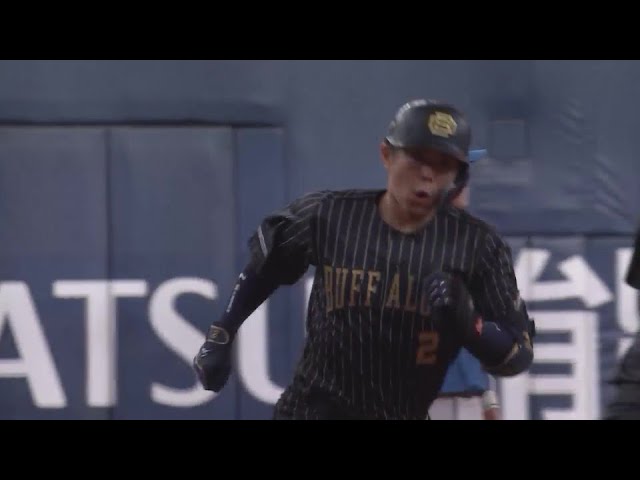 【8回裏】今季第2号はバックスクリーン弾!! バファローズ・若月健矢がダメ押しとなる一発を放つ!! 2024年7月7日 オリックス・バファローズ 対 北海道日本ハムファイターズ