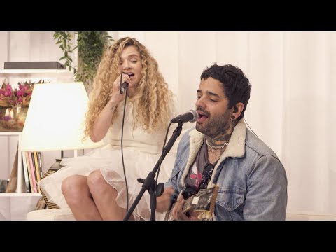 Karen Jonz - Moletom (part. Lucas Silveira) | Sala de Estar (@KarenJonz)