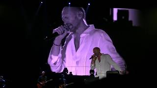 In mezzo al mondo + Liberatemi, fine concerto - BIAGIO ANTONACCI al Palaflorio di Bari 11/01/2018