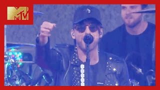 All Time Low Performs “Last Young Renegade” | MTV Movie &amp; TV Awards