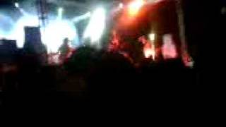 Cronica de un beso - los claxons