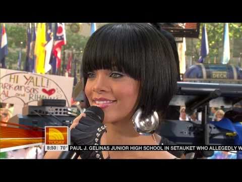 [1080p] Rihanna - Umbrella @ (Today Show 06.08.07) HD