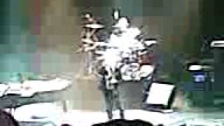 Blof 25 nov. 2009 - 013 Tilburg - Opstand