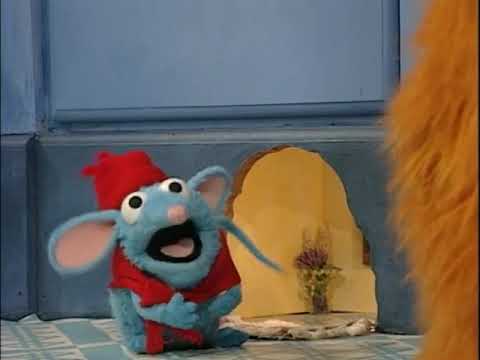 Thumbnail of the video: Tutter can't decide what to wear