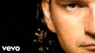 Ricardo Arjona - Si El Norte Fuera El Sur (Official Video)