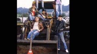 Demon (Don&#39;t Break the Circle) With Lyrics Inglês &amp; Português