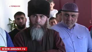 Богословы вместе c Шоипом Тутаевым навестили его семью  