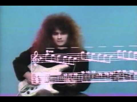 Vinnie Moore - Speed, Accuracy and Articulation - Part1