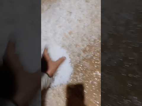 Chuva de granizo surpreende moradores em Divino de São Lourenço