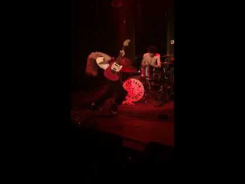 Scab Baby - Love Garbage (LIVE at Captain Cook Hotel)