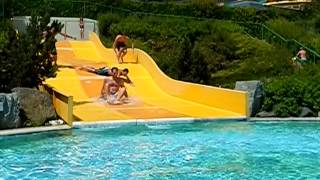 preview picture of video 'water slide therme loipersdorf'