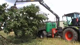 preview picture of video 'H. Schildmeier Land- und Forstwirtschaftliches Lohnunternehmen'