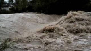 preview picture of video 'Rottach - Hochwasser'