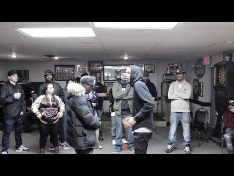 Johnny Da Loner vs Pillz Bread