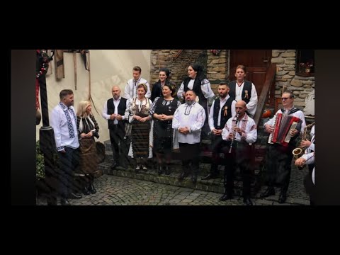 Colindatorii Sighisoarei - Colo sus in vremea aceea 2021 (adaptare folclor)