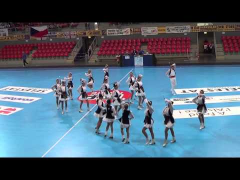 Sinjske mažoretkinje - Sinj majorettes - Tradicionalni mažoret ples seniori 2012