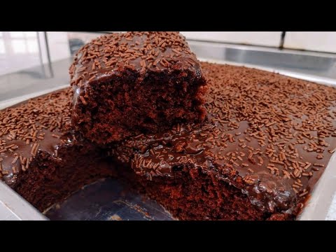 Easy, fluffy, and extremely delicious chocolate cake.