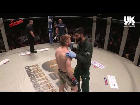 #UKFC5 - Amateur Welterweight - Connor Dearn vs. Sean Elliot