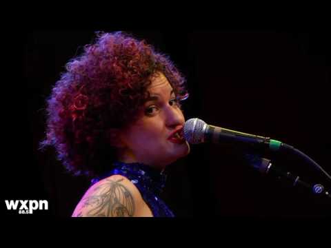 Carsie Blanton - "So Ferocious" (Free At Noon Concert)