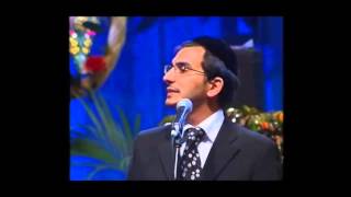 יובל טייב בקונצרט בליווי נגנים - בנייני האומה ירושלים