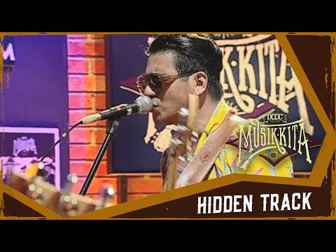 Speaker First (Hidden Track DCDC MUSIKKITA - Dreamworld)