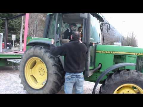 I Grezz 2013 "Operazione Domino" Corteo Naregna Biasca, trasporto carri.