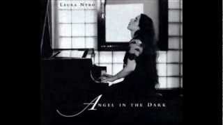 Laura Nyro / Walk On By