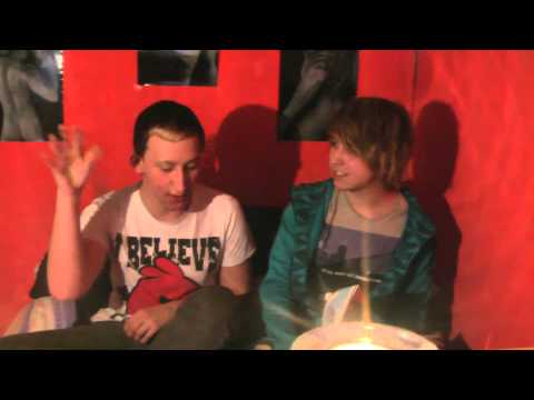 Ukázka herci, jak se má správně hádat aneb. když se kameraman nudí